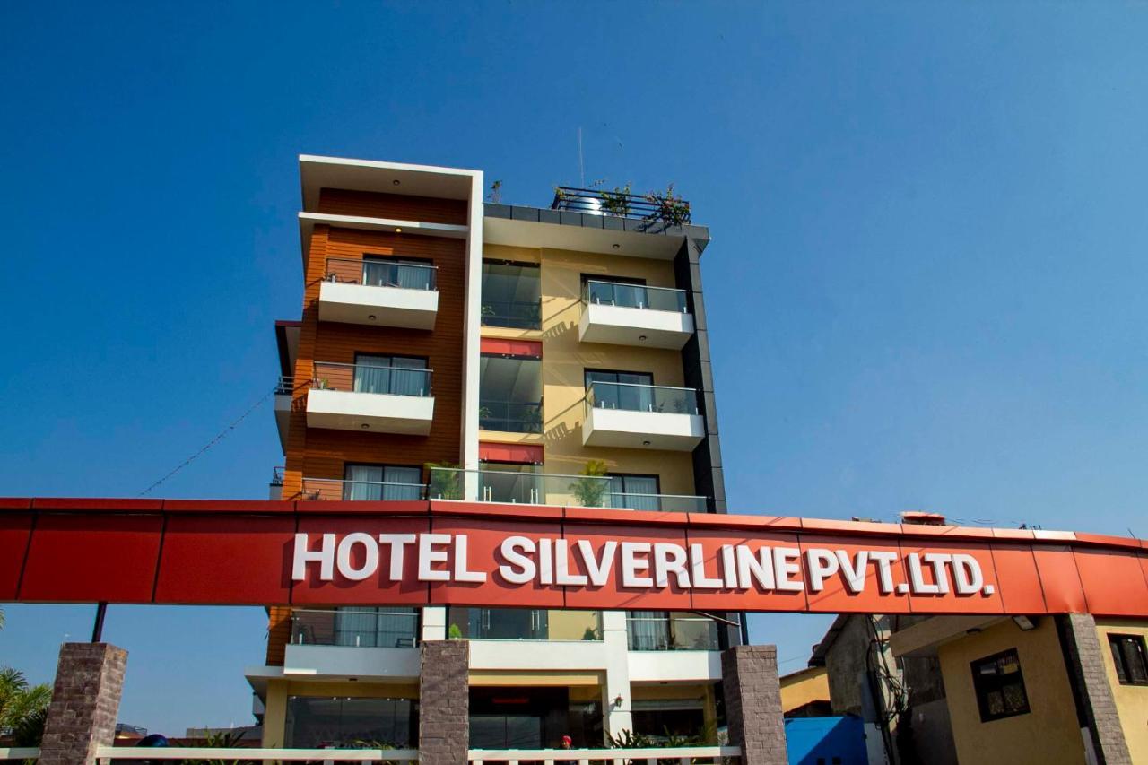 Hotel Silverline Pokhara Ngoại thất bức ảnh